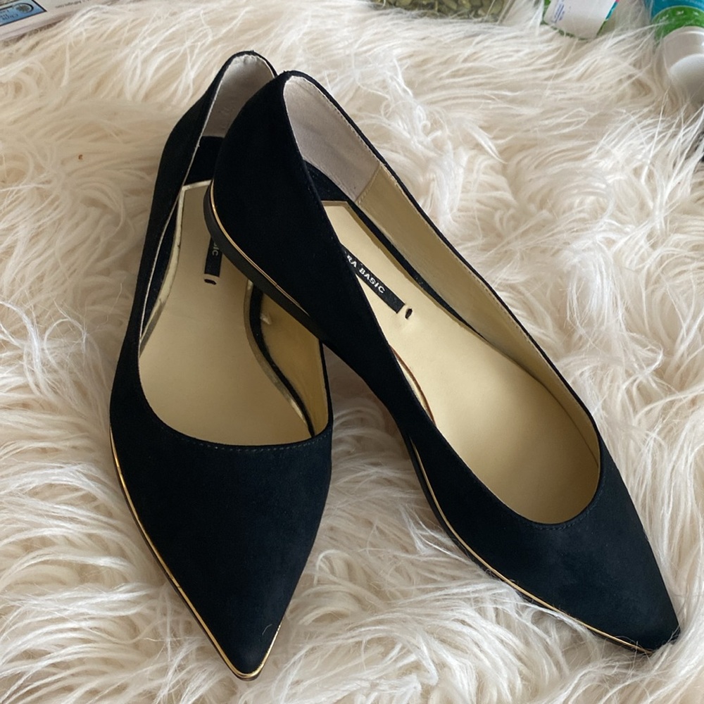 Zara Basic Flat Suede Shoes View 6